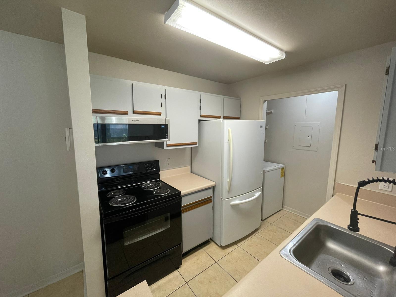 6100 WESTGATE DR #103, ORLANDO, FL, 32835