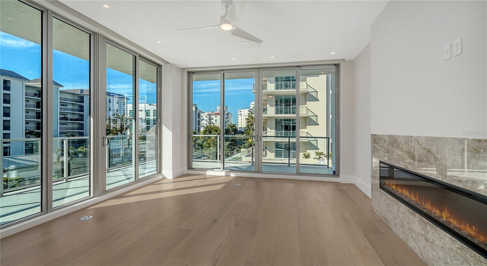 A4682563 Property Photo