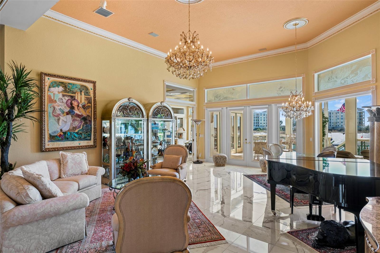 TB8476319 Property Photo