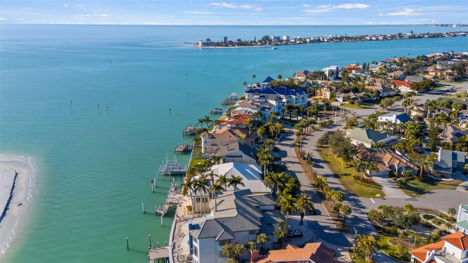 TB8476319 Property Photo