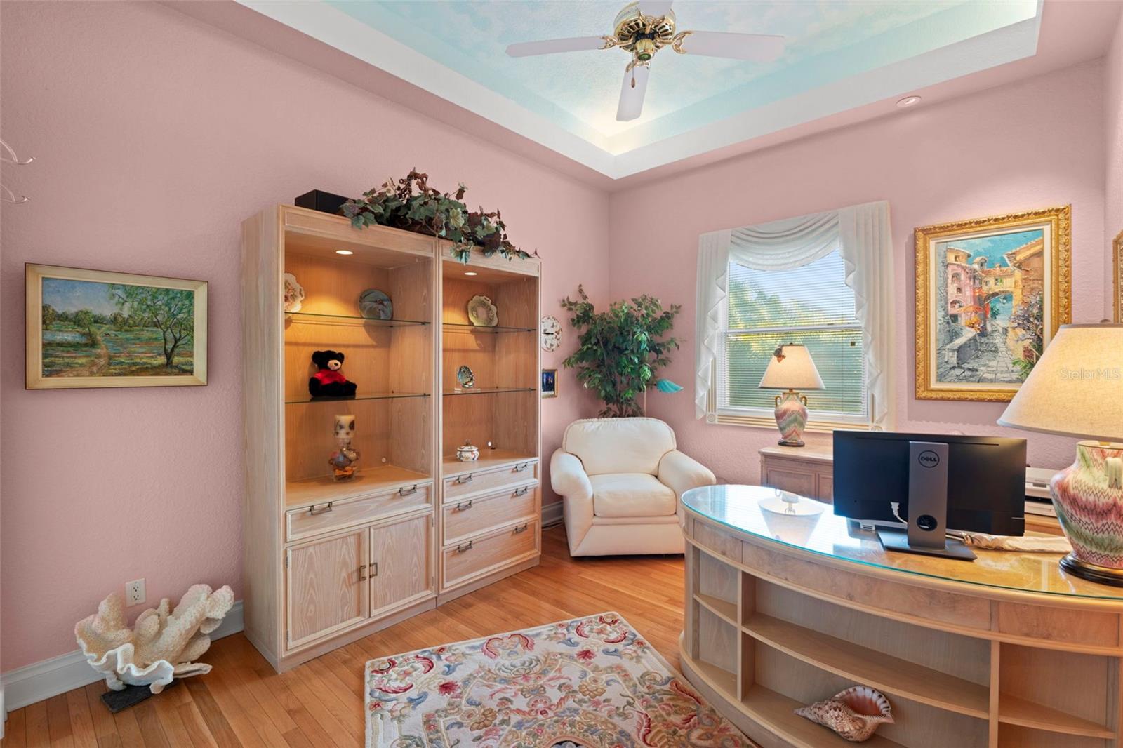 TB8476319 Property Photo