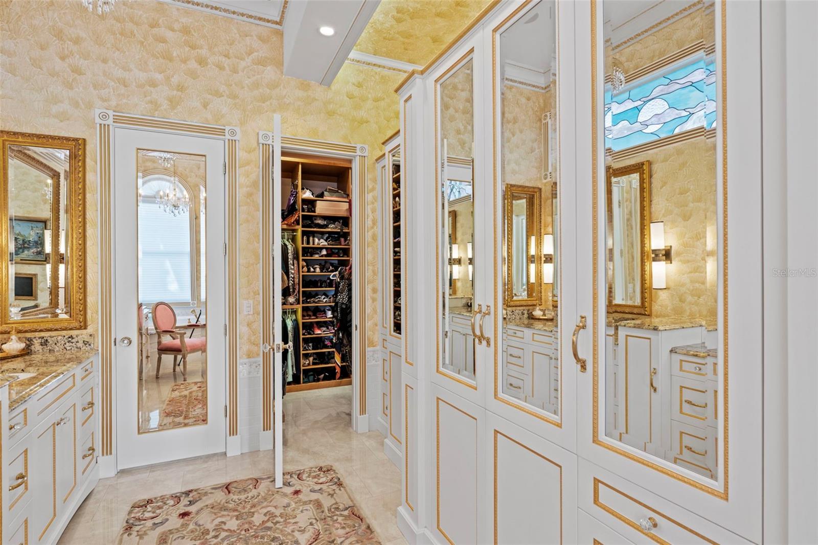 TB8476319 Property Photo