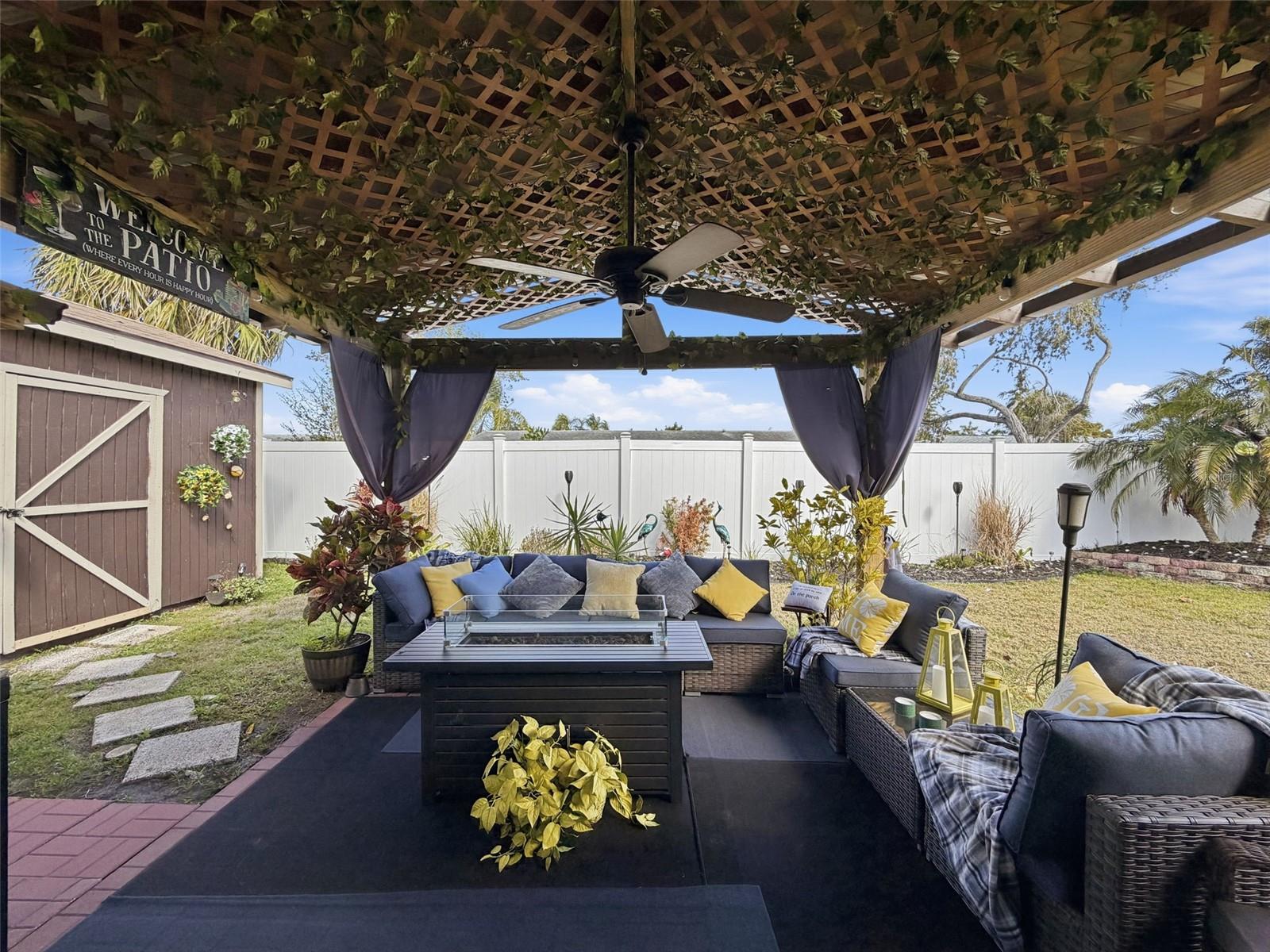 Relax with your morning coffee or a relaxing drink in the evening!