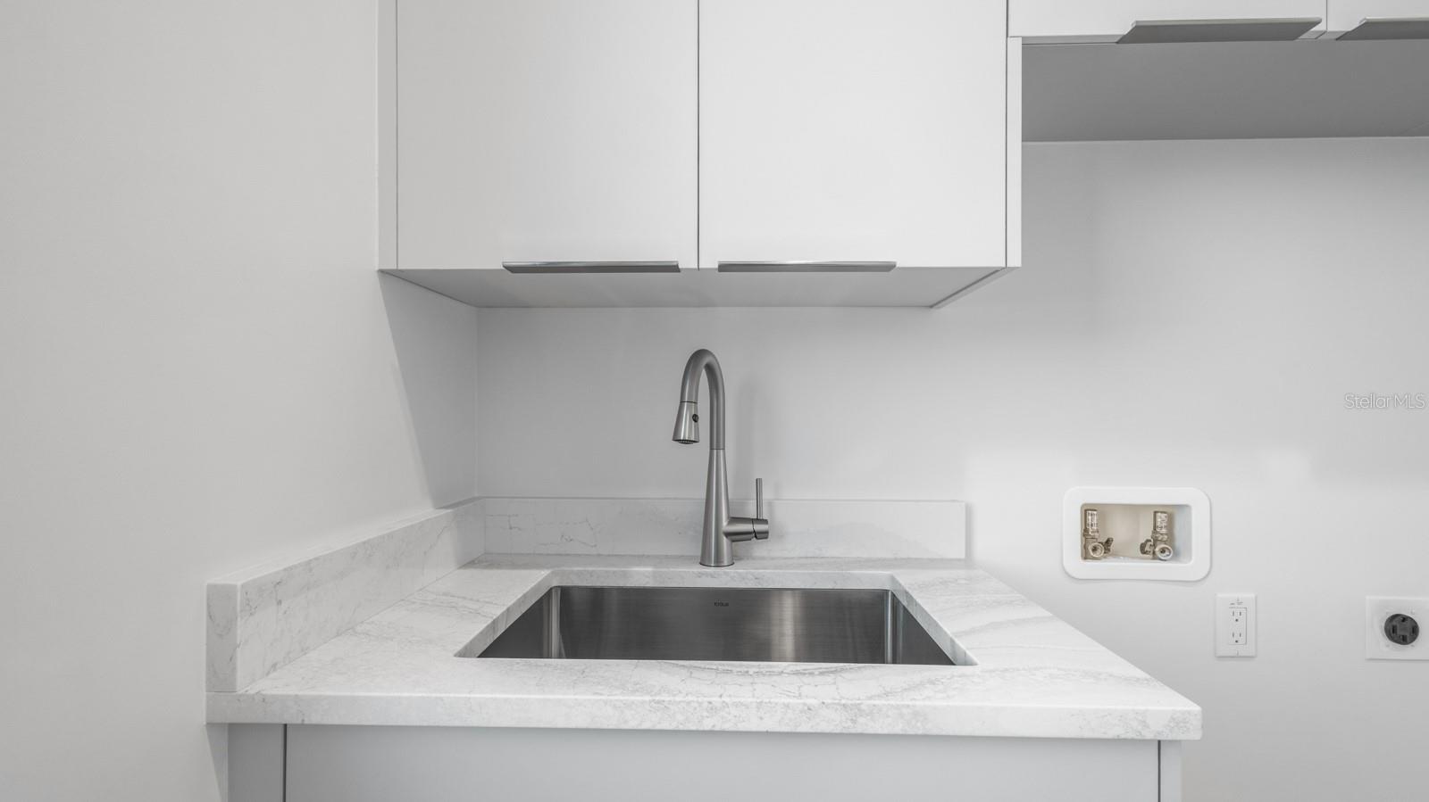 TB8476329 Property Photo