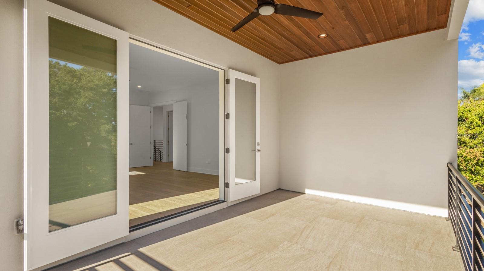 TB8476329 Property Photo