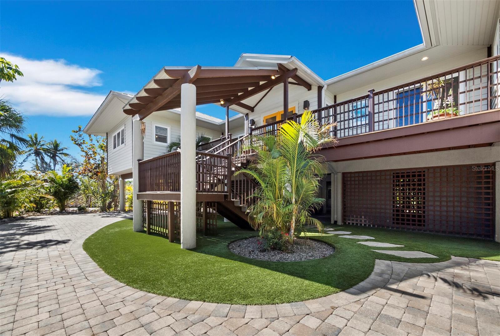 A4682565 Property Photo