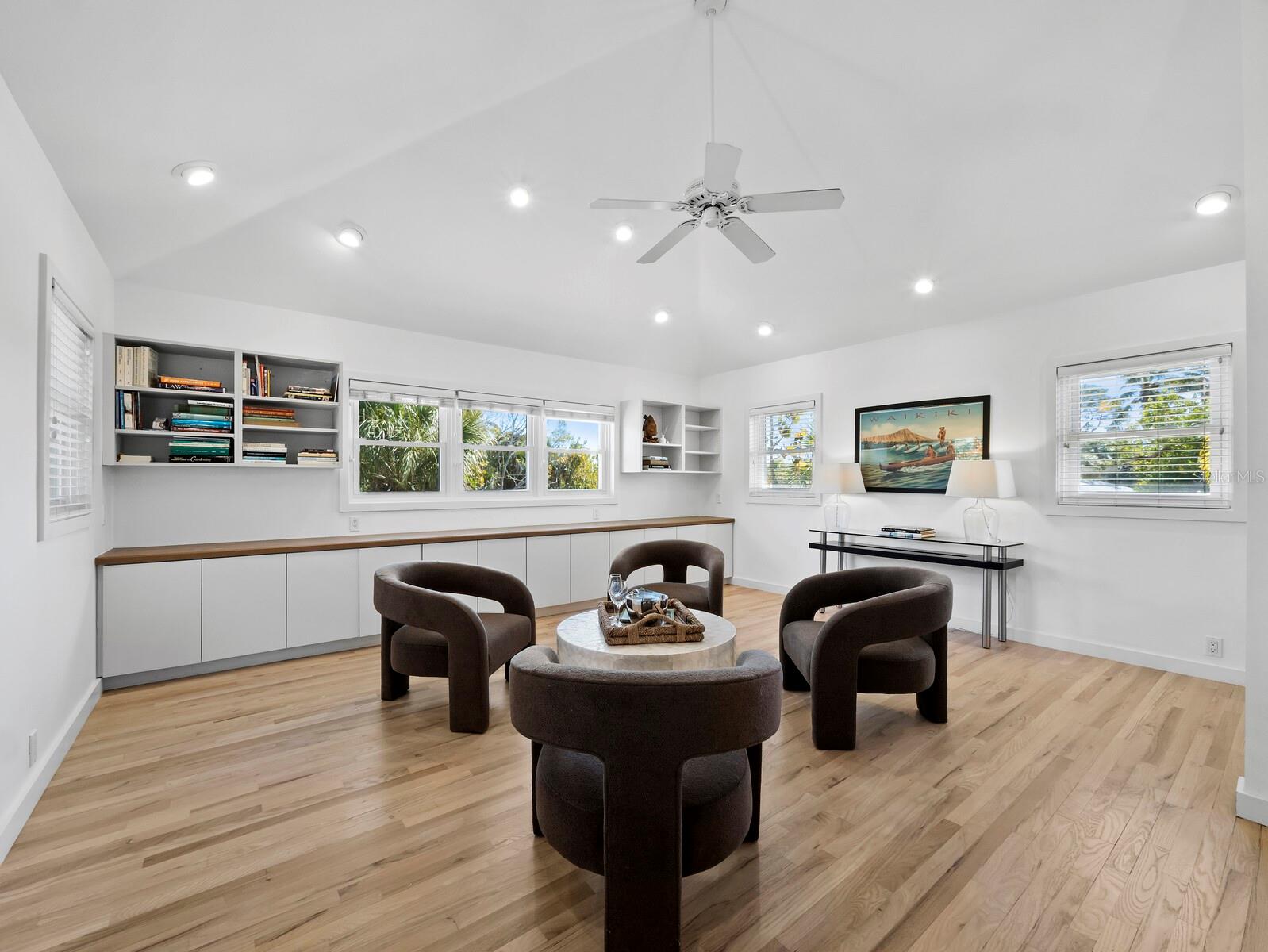 A4682565 Property Photo