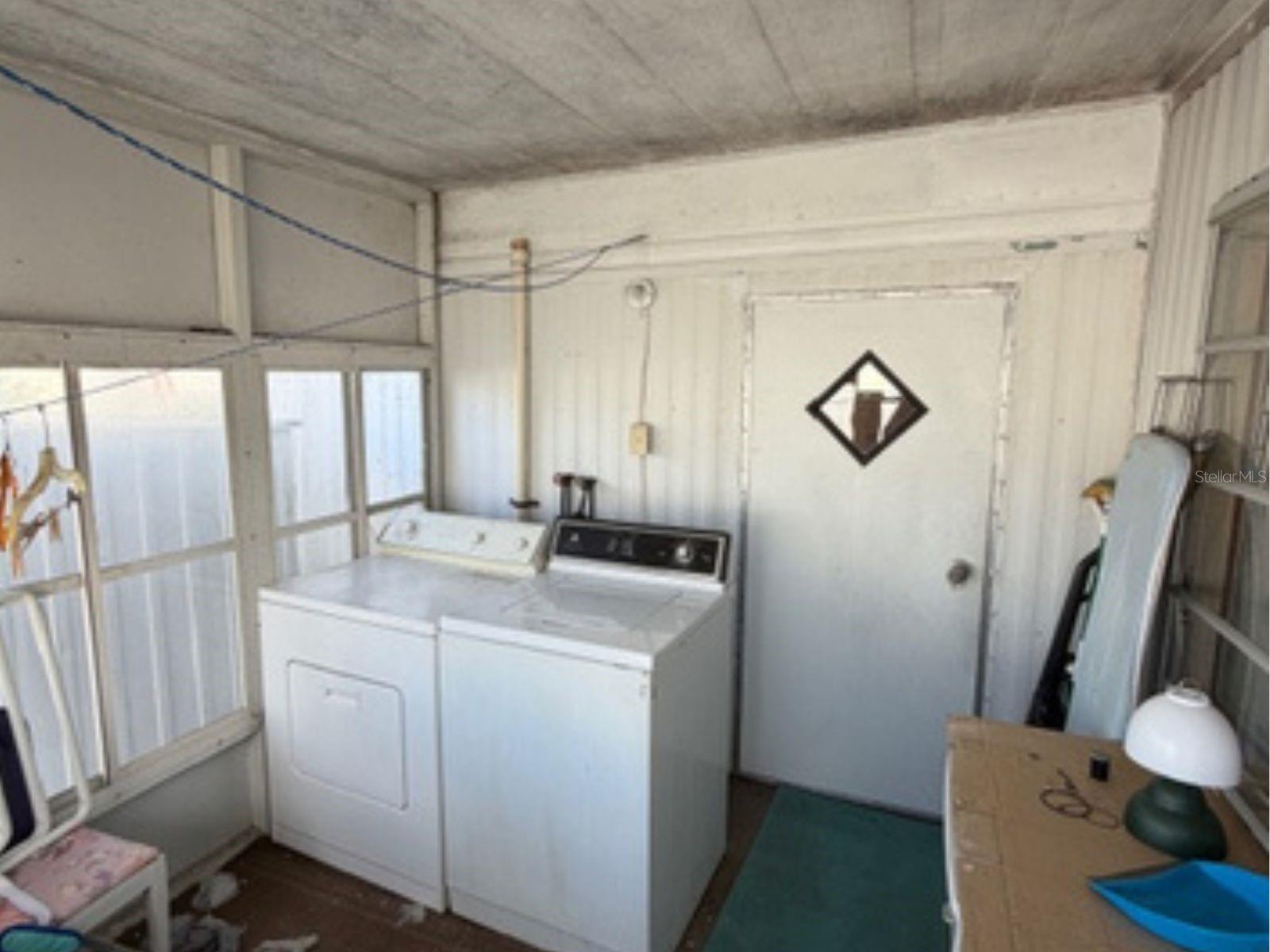 TB8476404 Property Photo