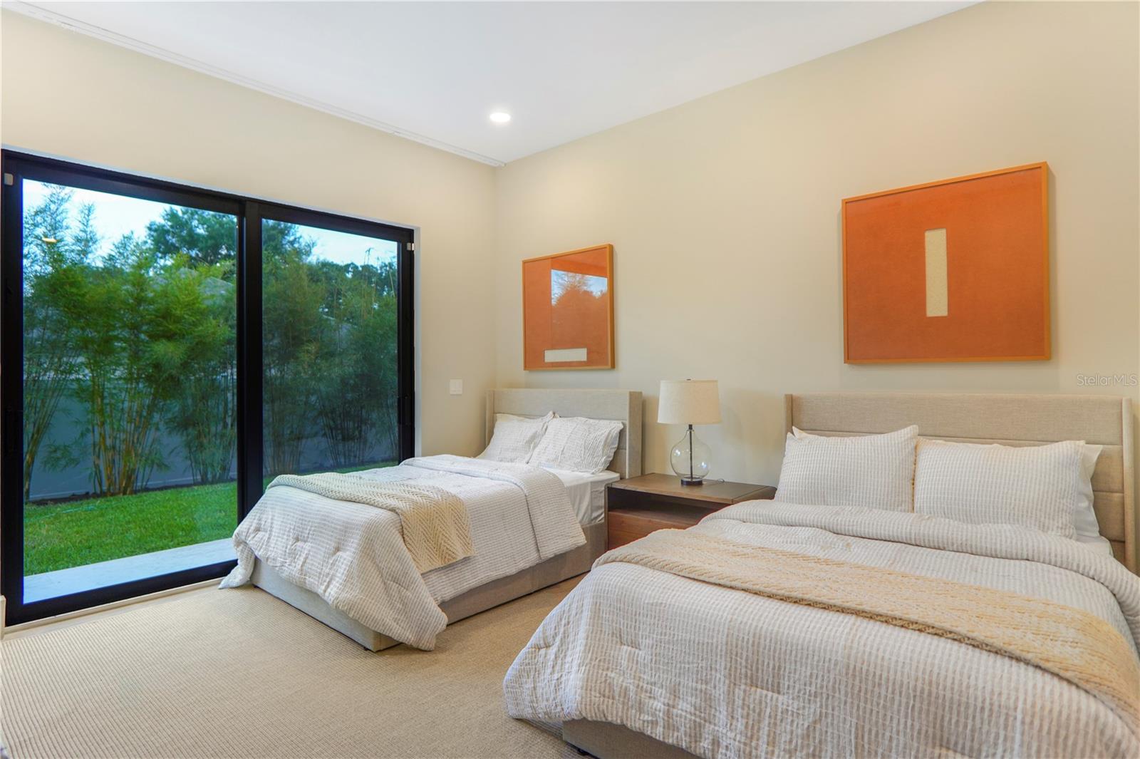 O6382642 Property Photo