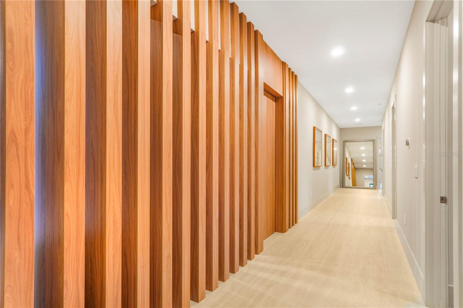 O6382642 Property Photo