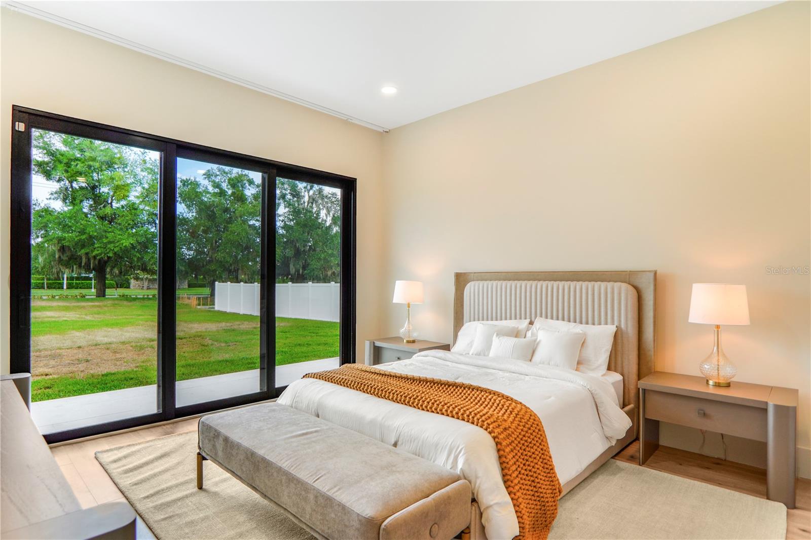 O6382642 Property Photo