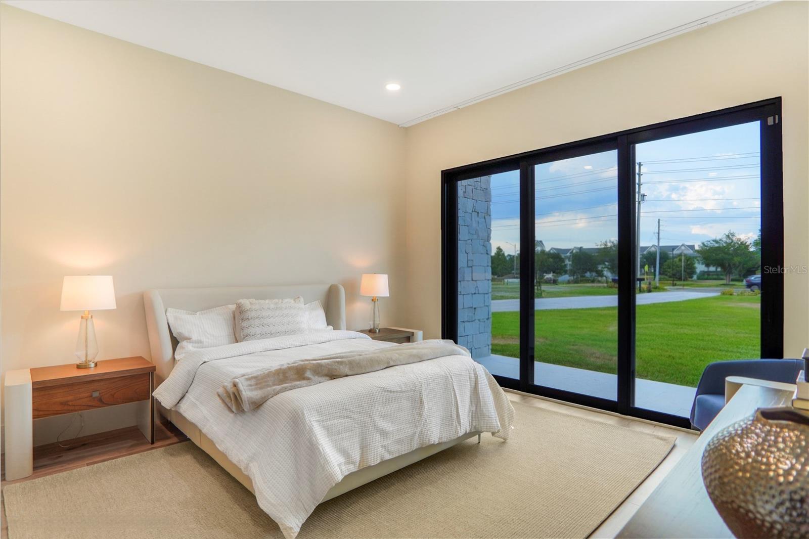 O6382642 Property Photo