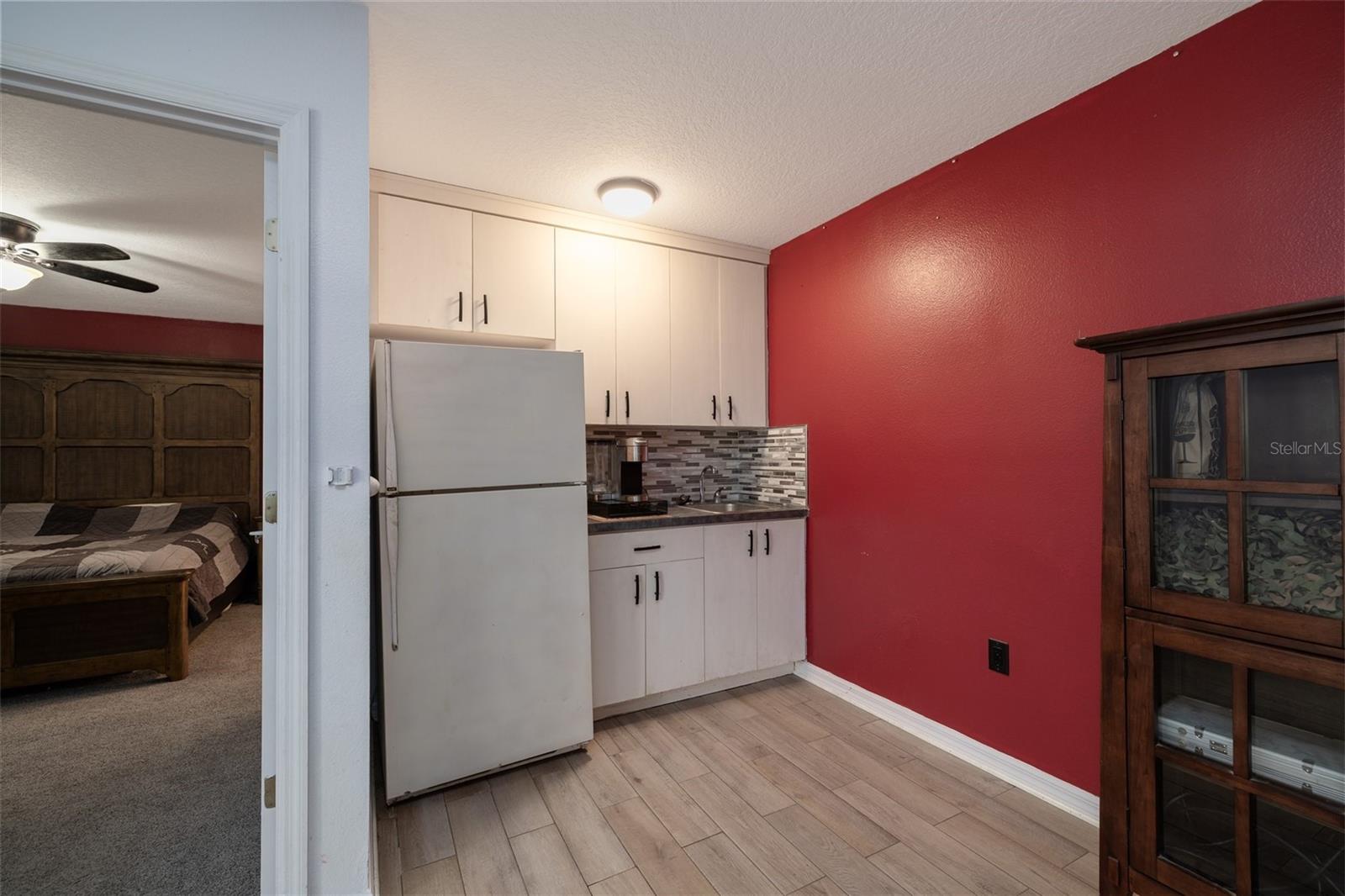 420 PINEAPPLE ST, ORANGE CITY, FL, 32763