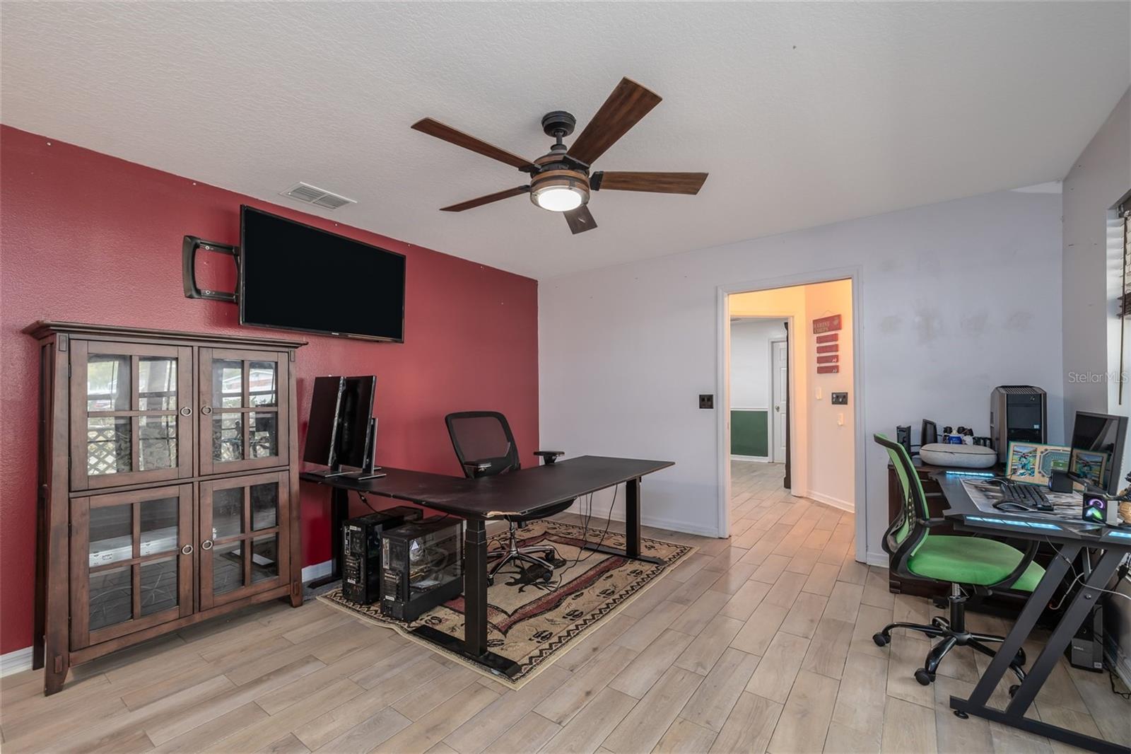 420 PINEAPPLE ST, ORANGE CITY, FL, 32763