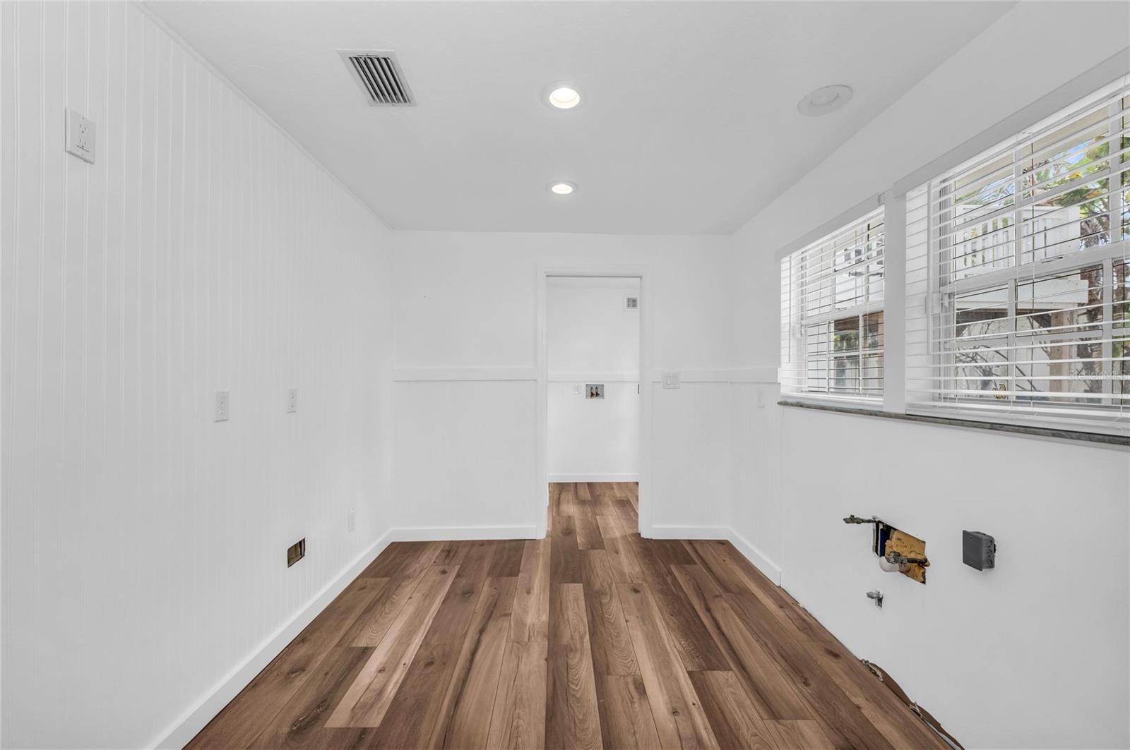 A4682621 Property Photo