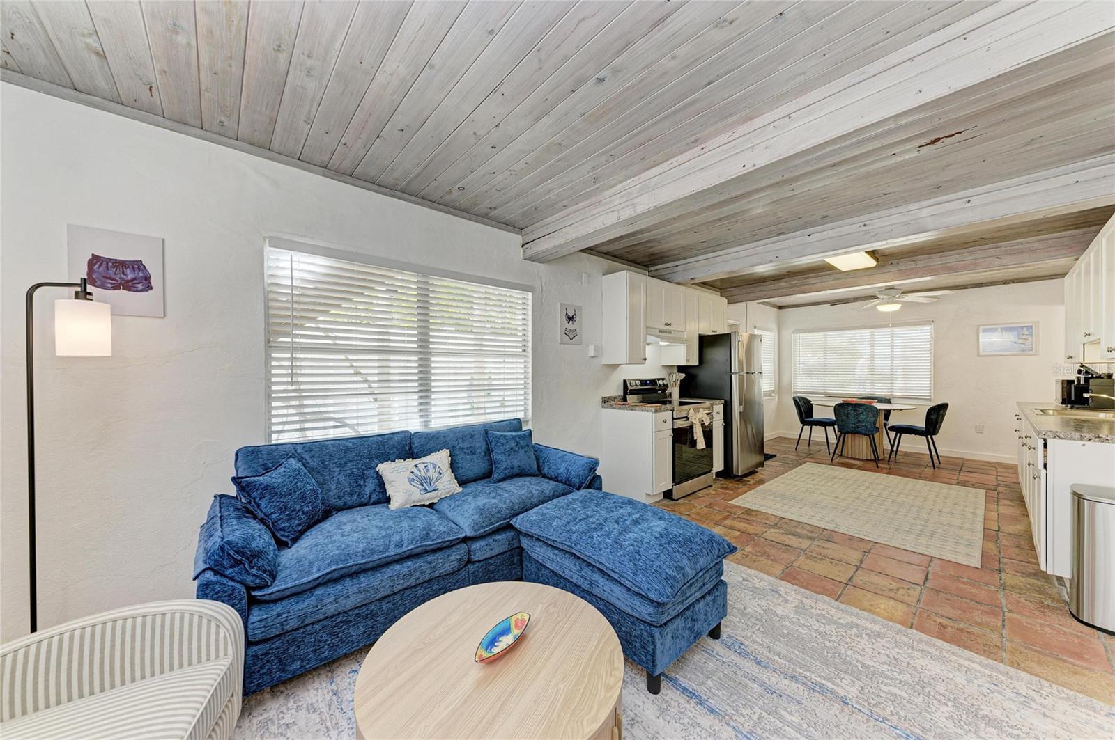 A4682621 Property Photo