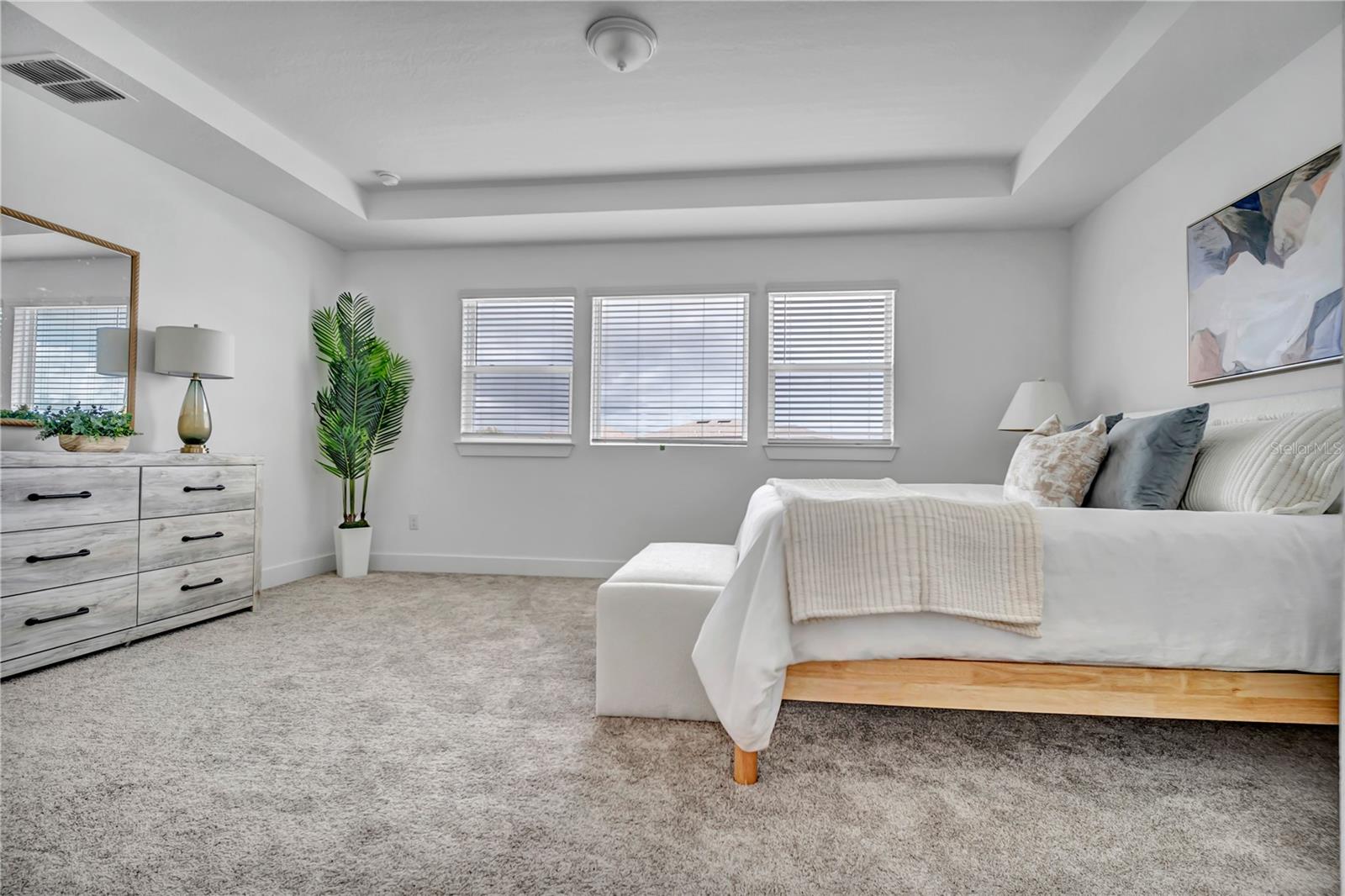 2nd FLOOR PRIMARY SUITE