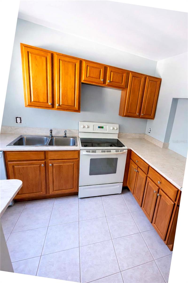 A4682628 Property Photo