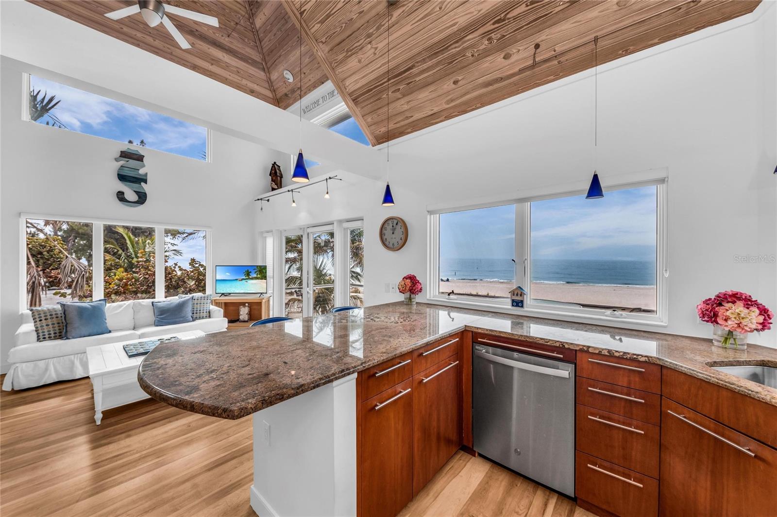 A4682630 Property Photo