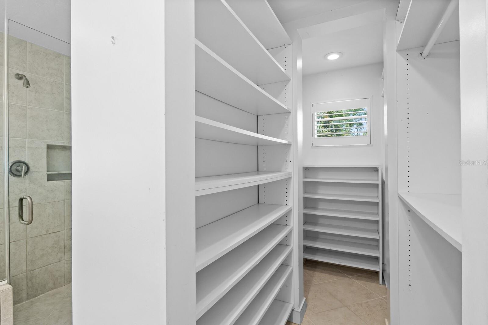 A4682630 Property Photo