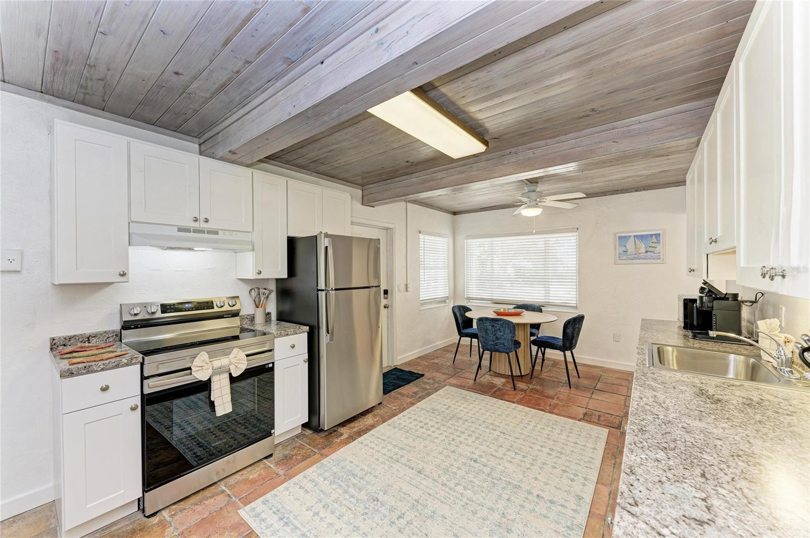 A4682630 Property Photo