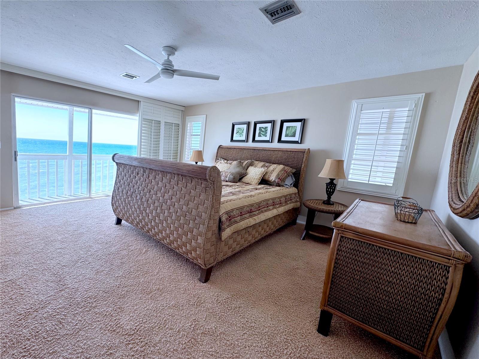 N6142960 Property Photo