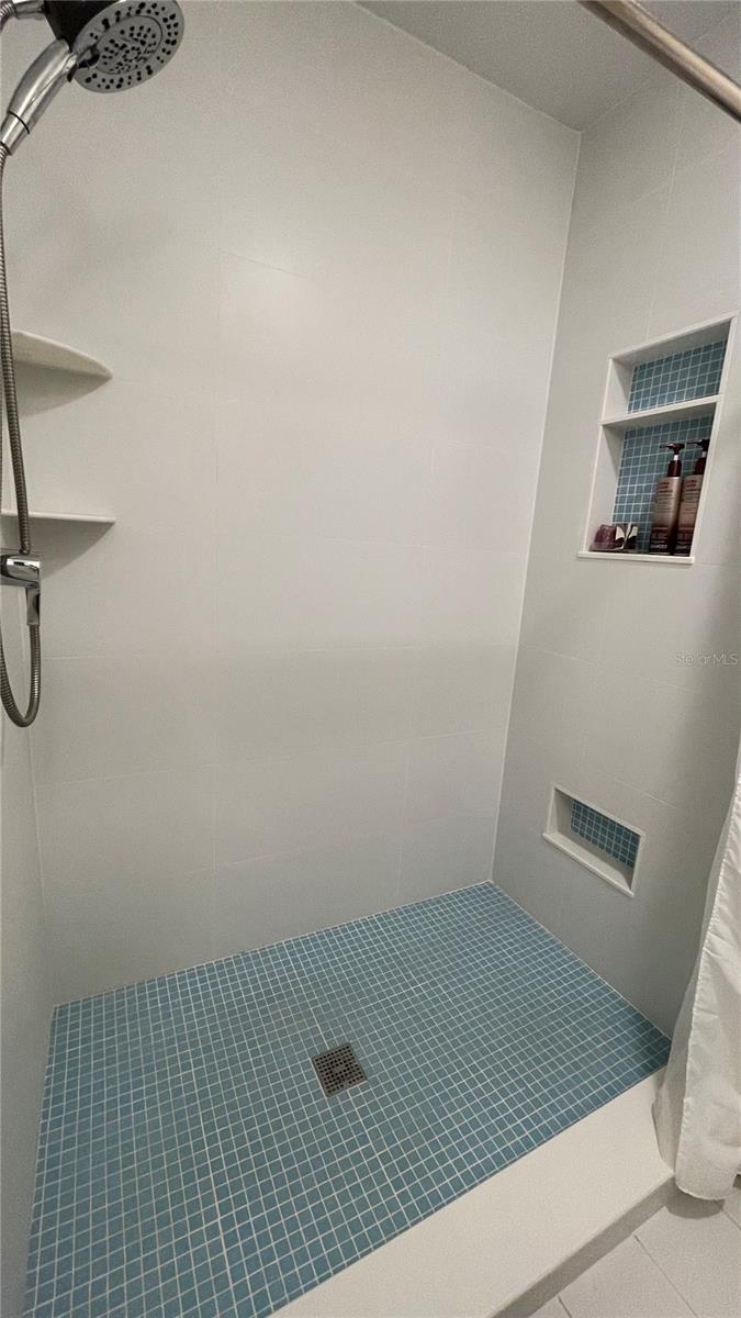 2708 SW 14TH DR #220, GAINESVILLE, FL, 32608