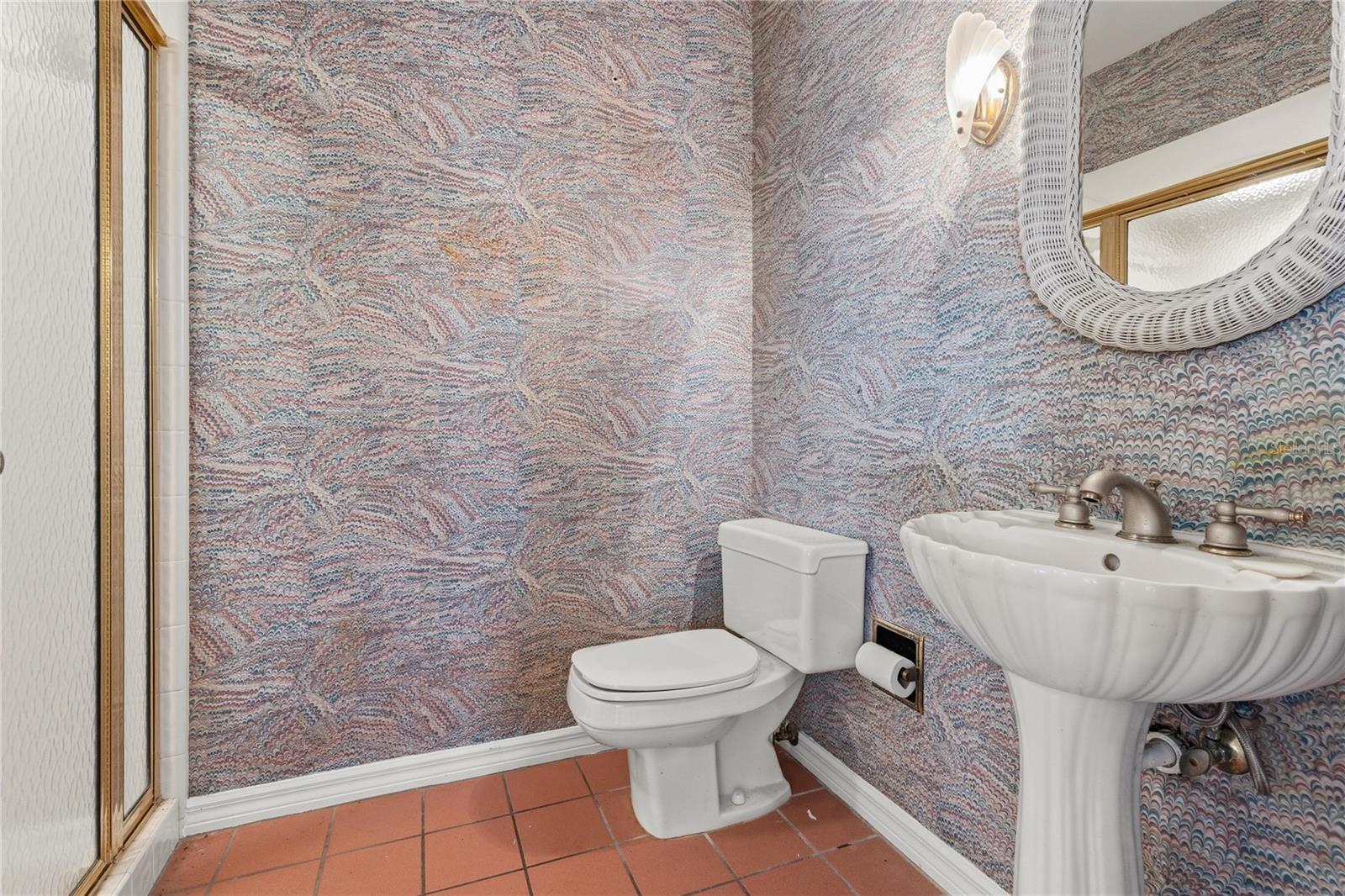 O6382730 Property Photo