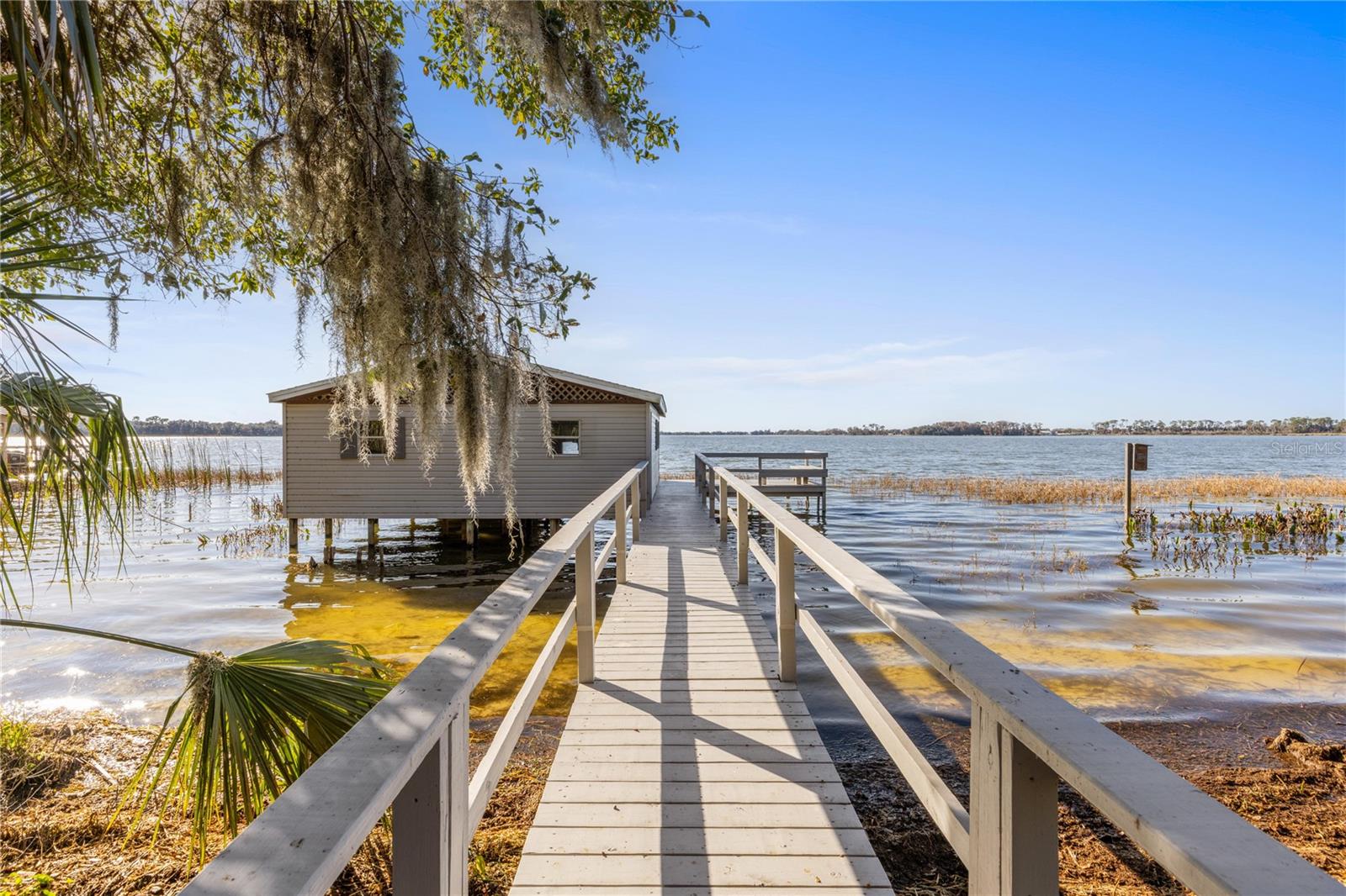 O6382730 Property Photo