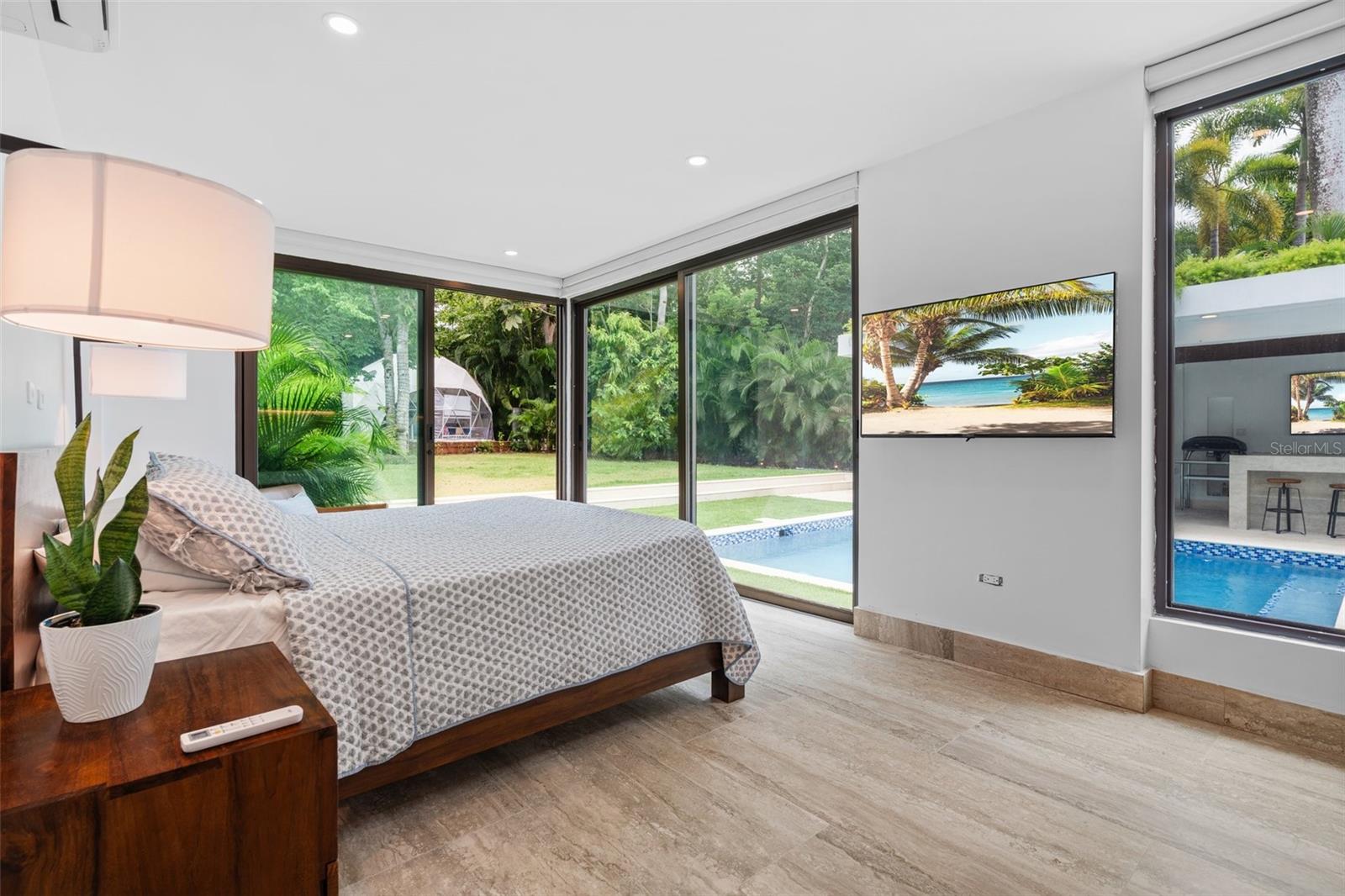 PR9119303 Property Photo