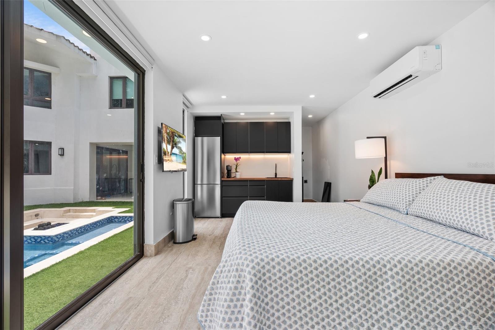 PR9119303 Property Photo