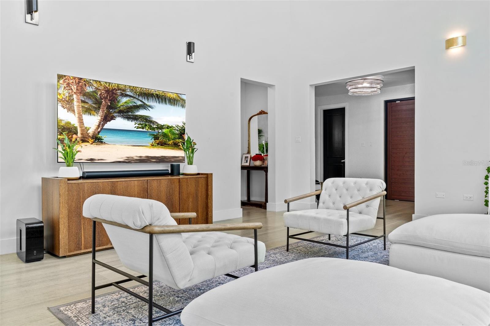 PR9119303 Property Photo