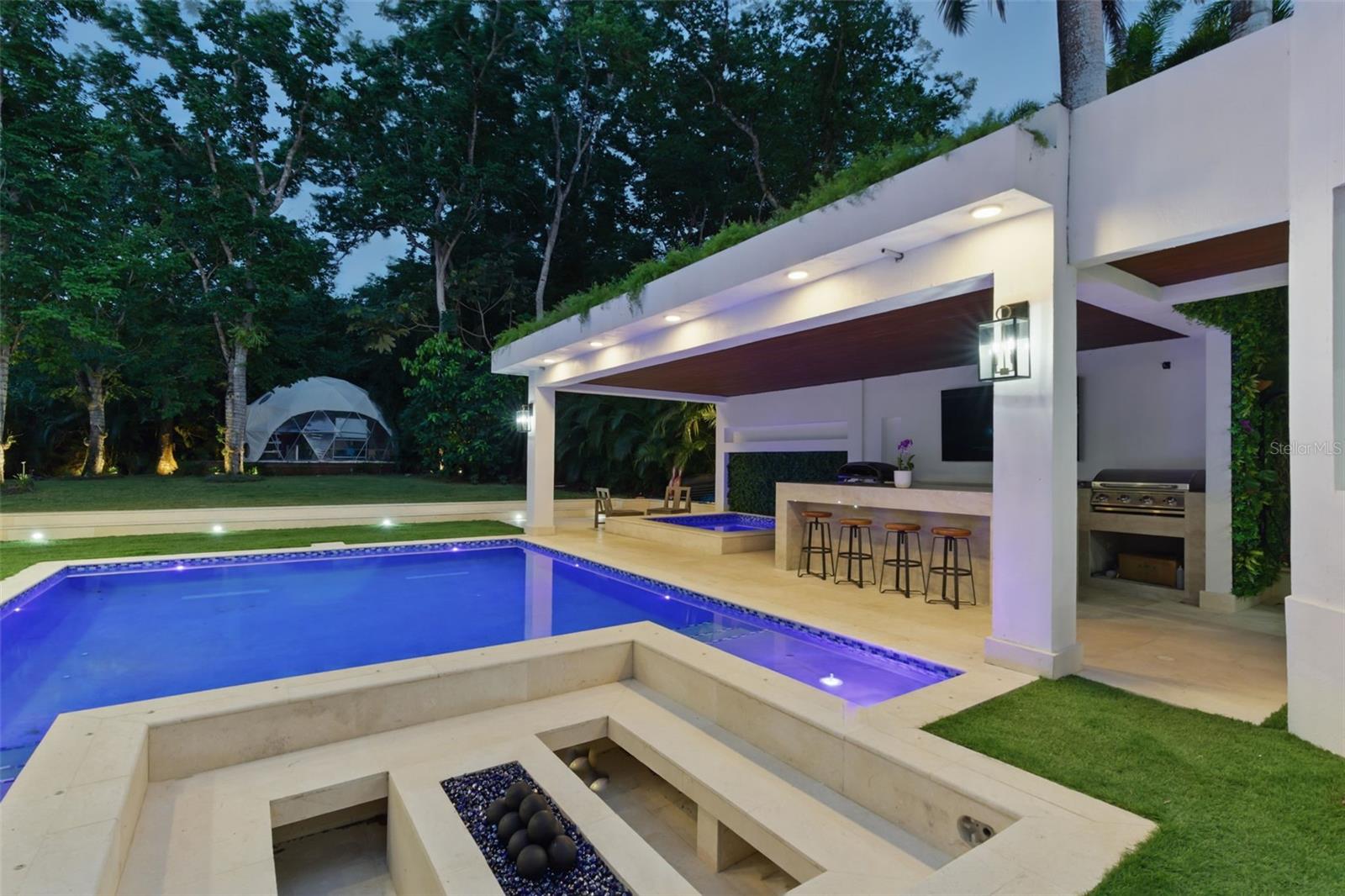 PR9119303 Property Photo