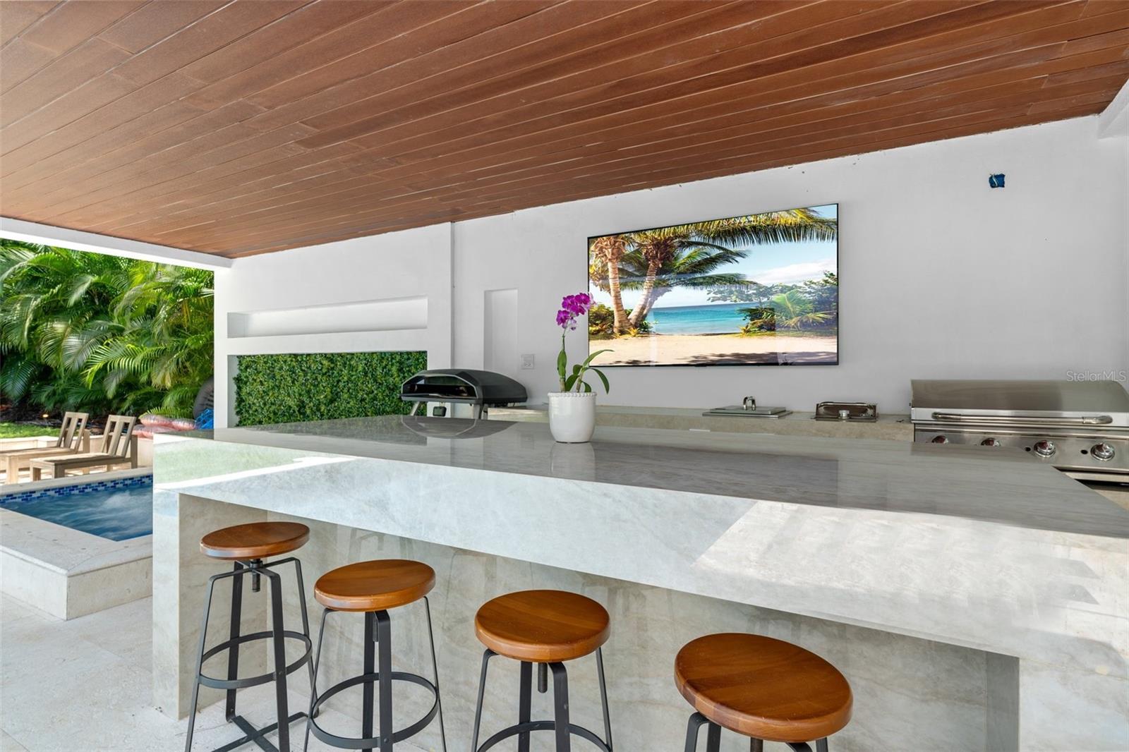 PR9119303 Property Photo