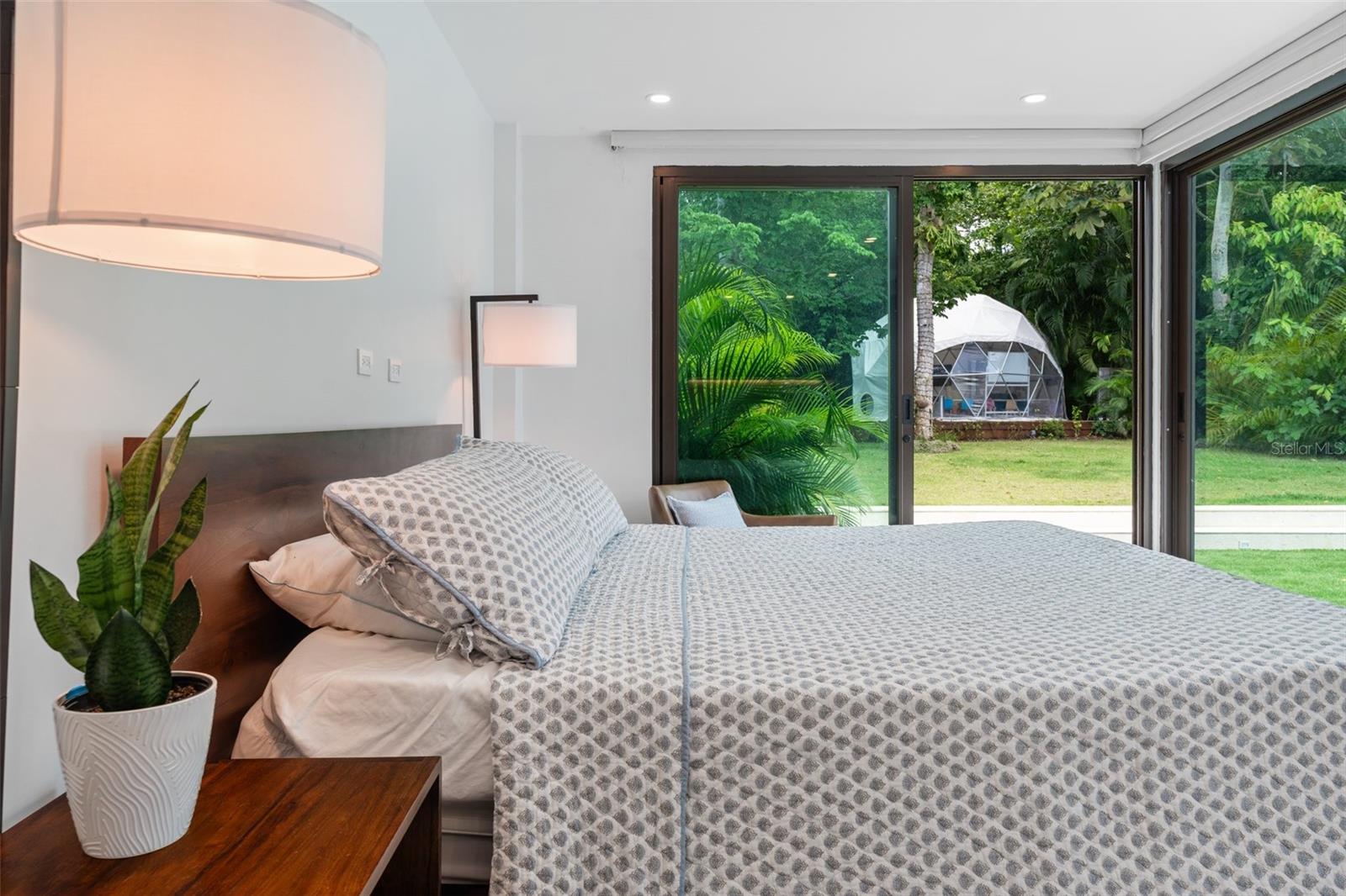 PR9119303 Property Photo