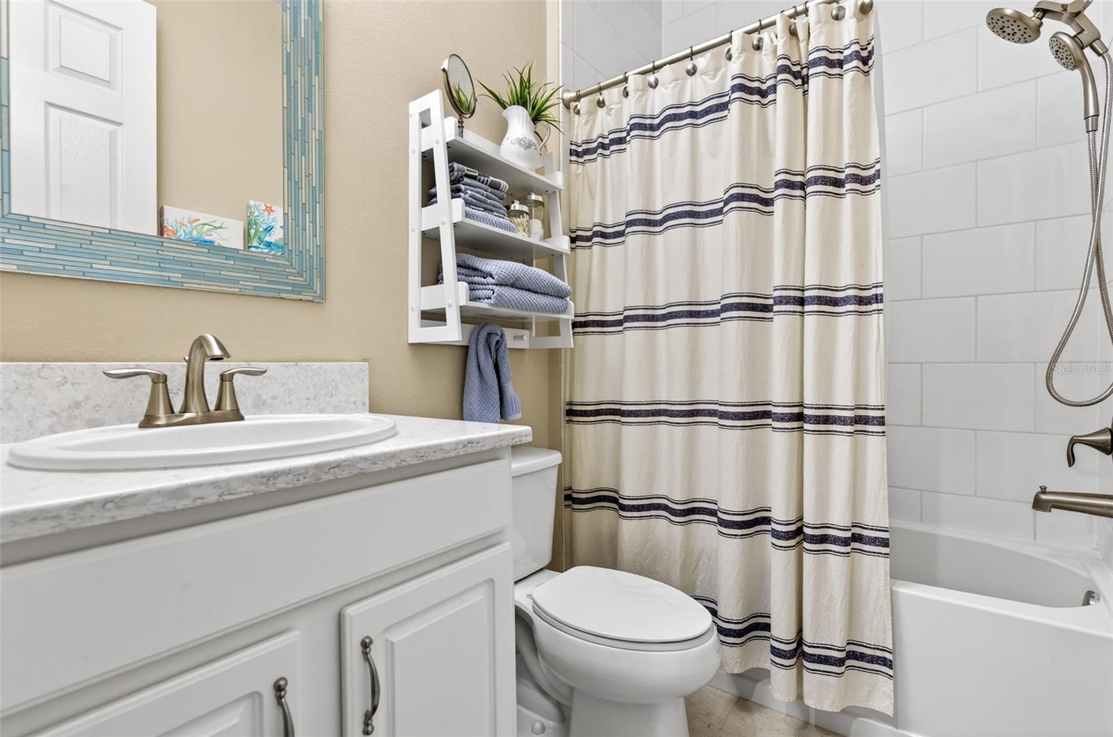 6406 MAIDEN SEA DR, APOLLO BEACH, FL, 33572