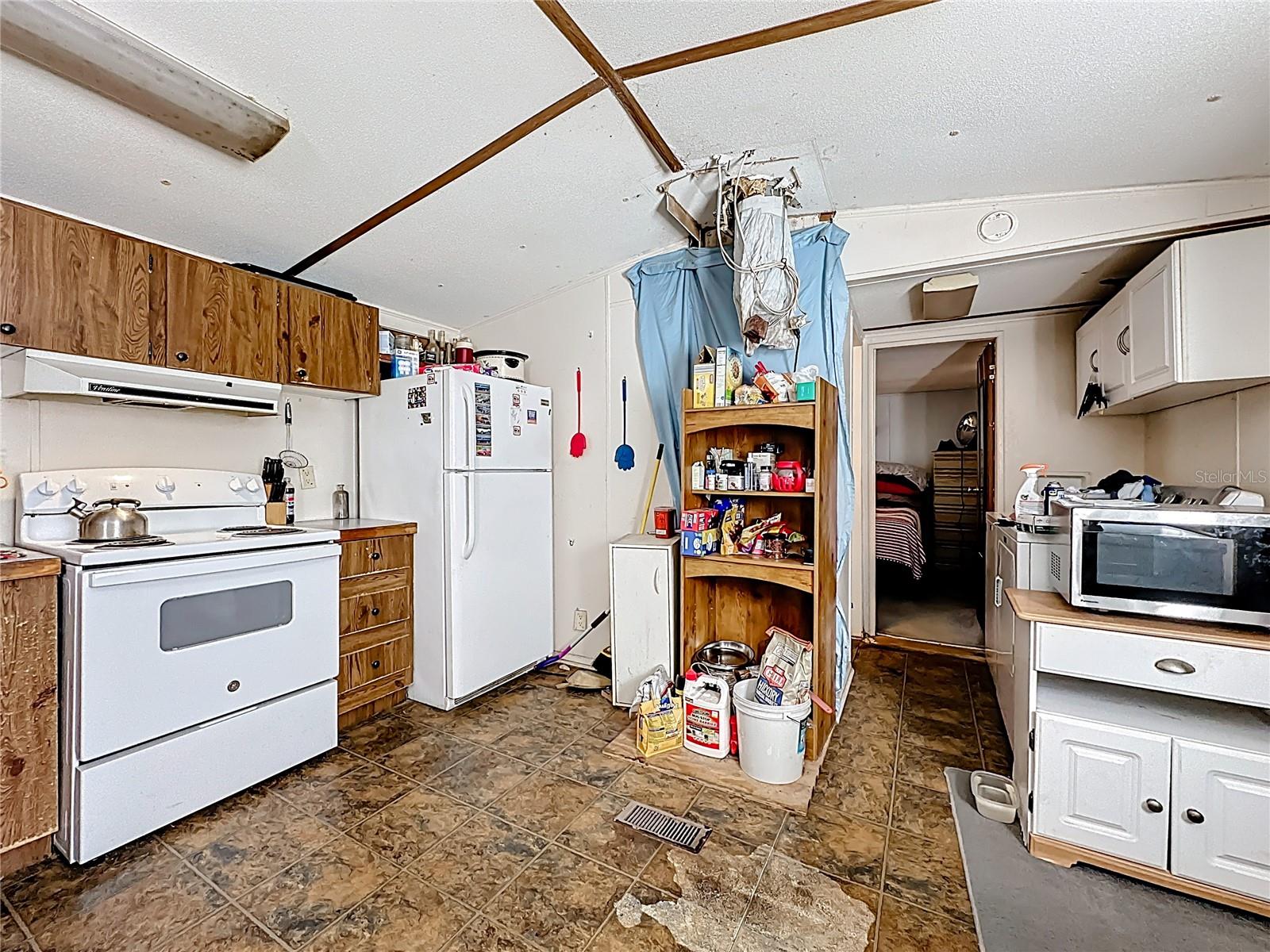 OM718882 Property Photo