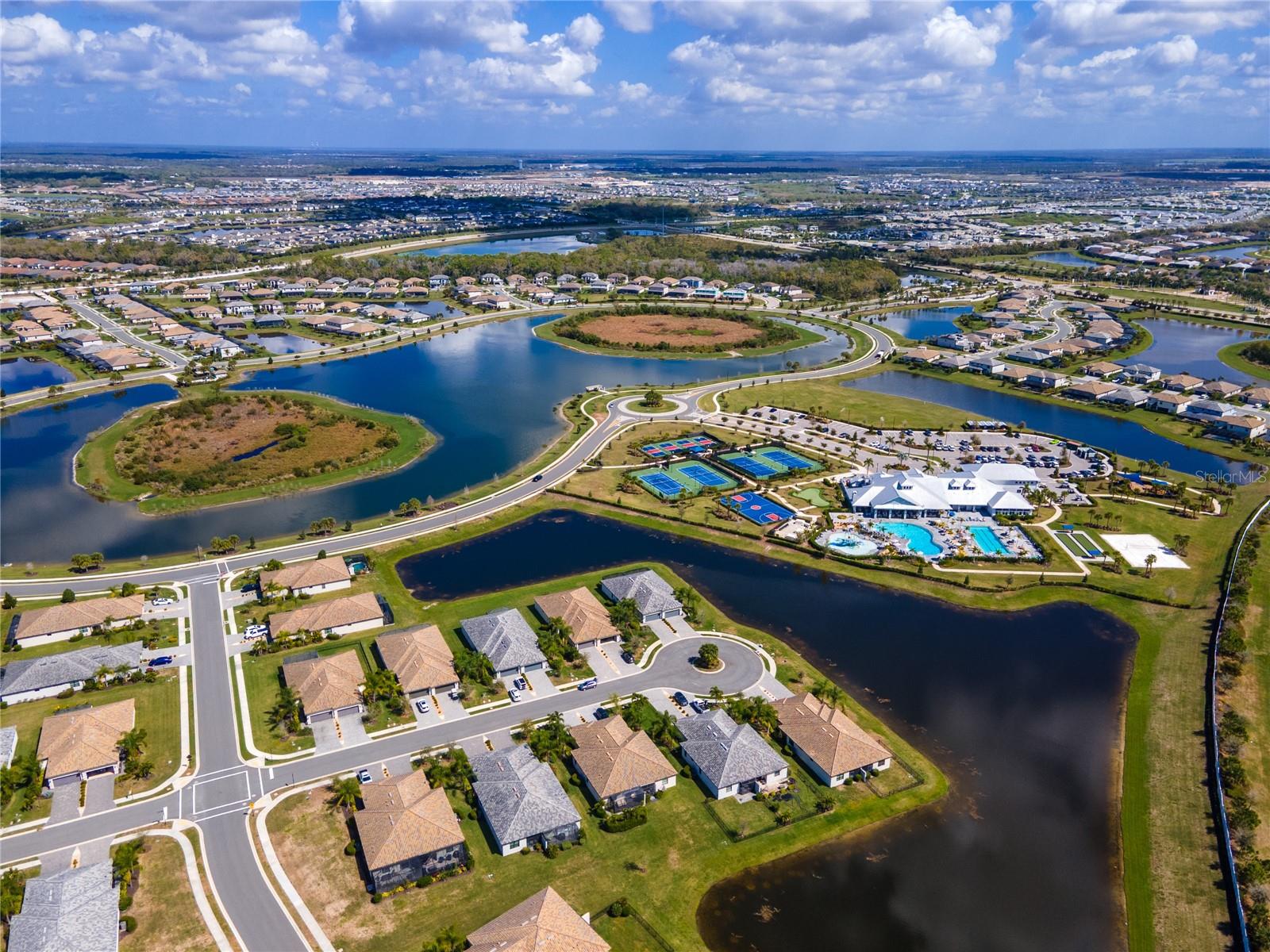 15978 CLEAR SKIES PL, BRADENTON, FL, 34211