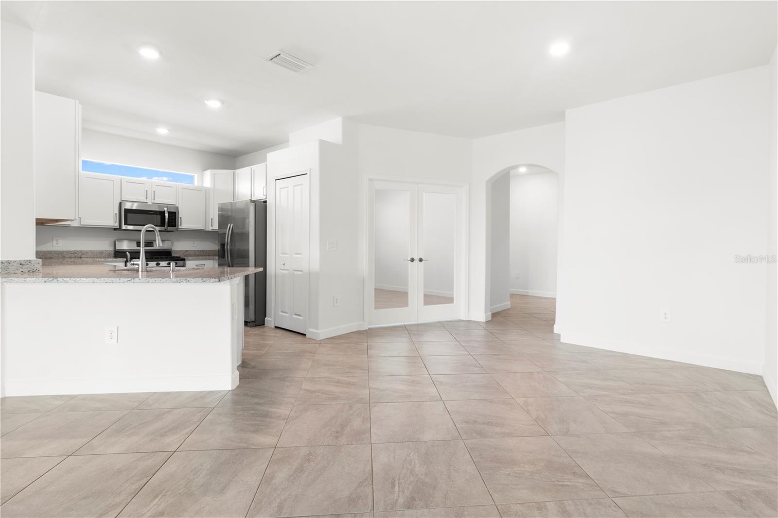 15978 CLEAR SKIES PL, BRADENTON, FL, 34211