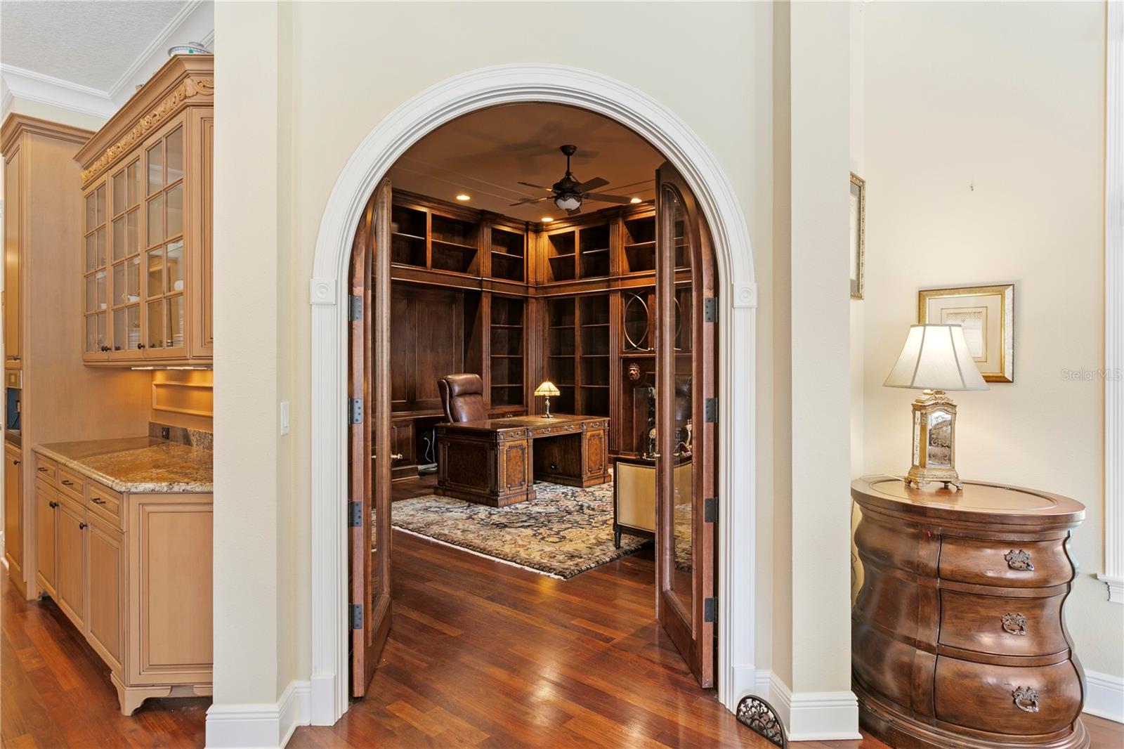 TB8476635 Property Photo