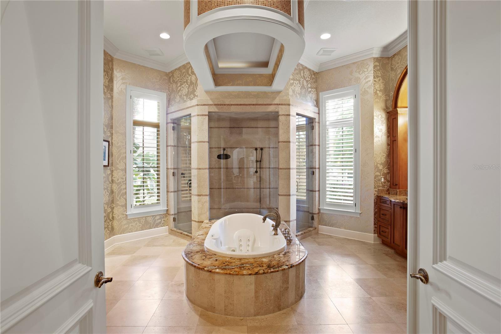 TB8476635 Property Photo