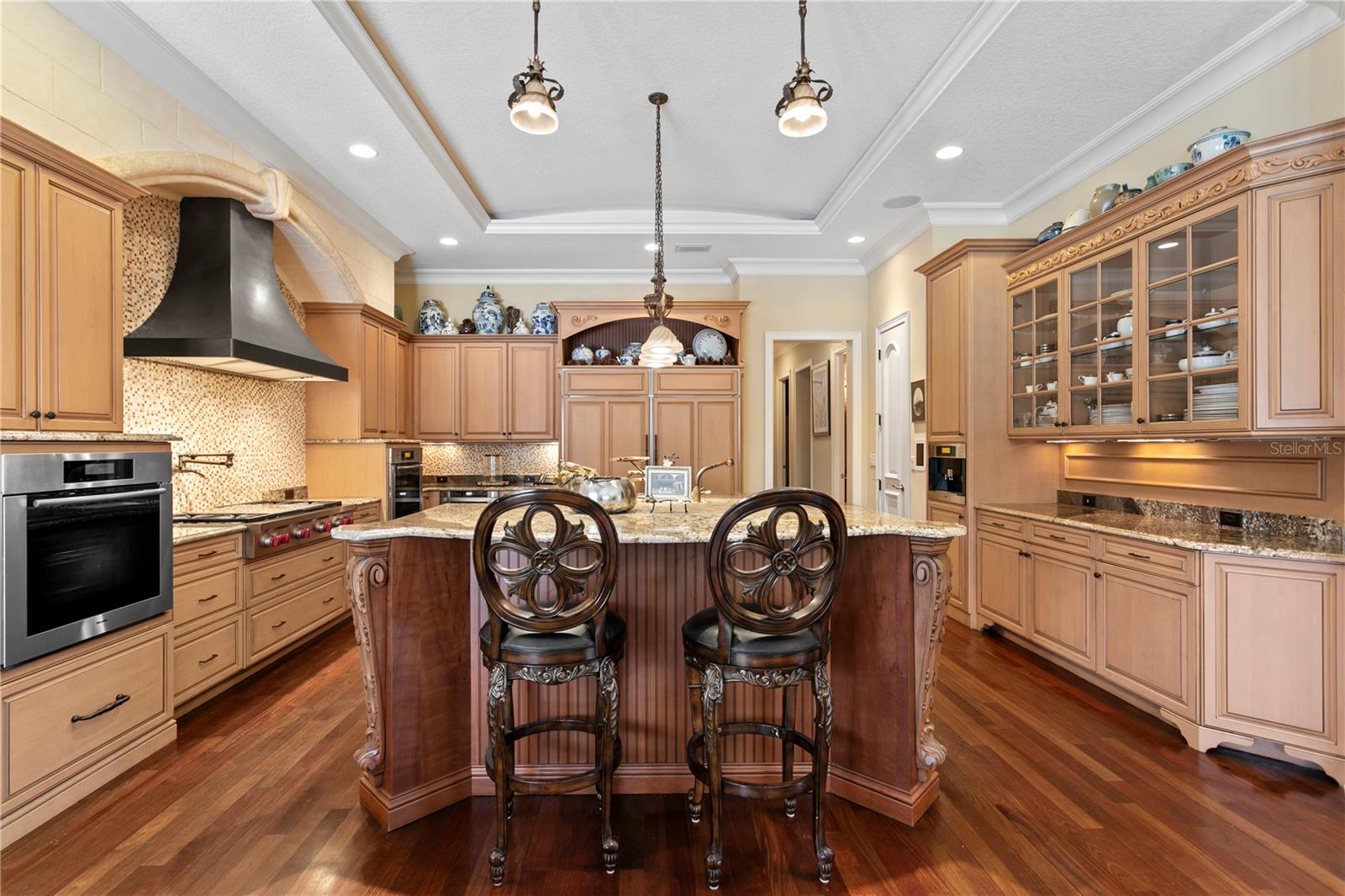 TB8476635 Property Photo