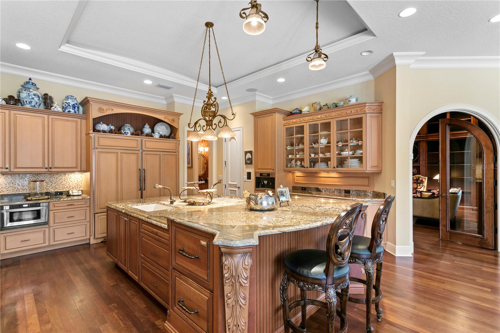 TB8476635 Property Photo