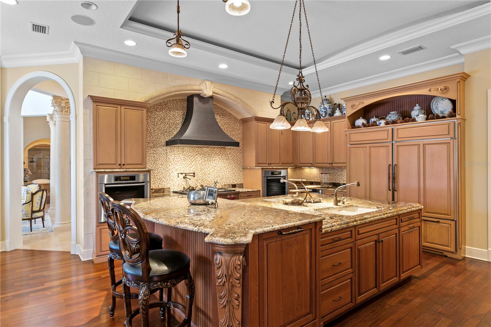 TB8476635 Property Photo