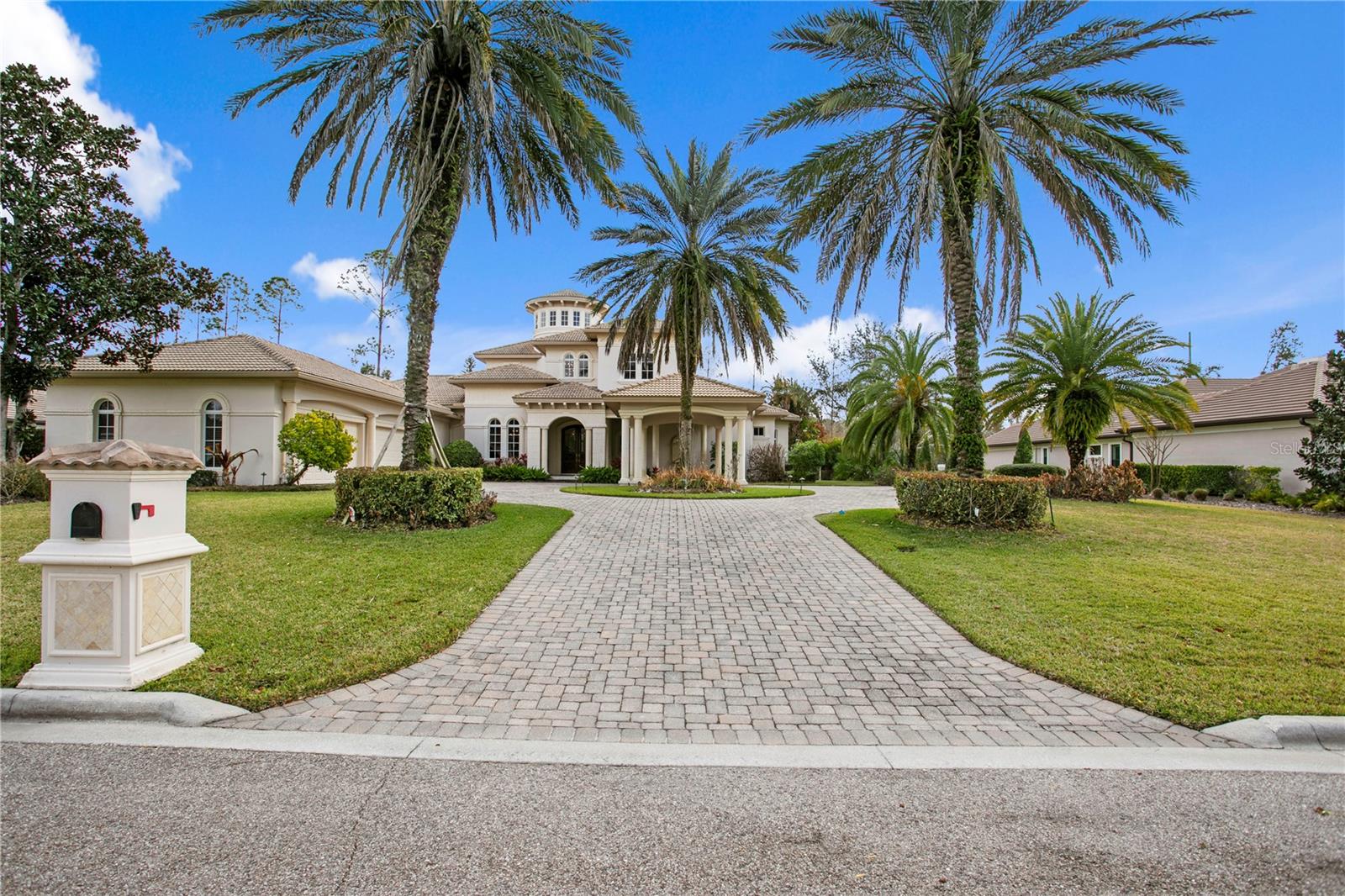 TB8476635 Property Photo