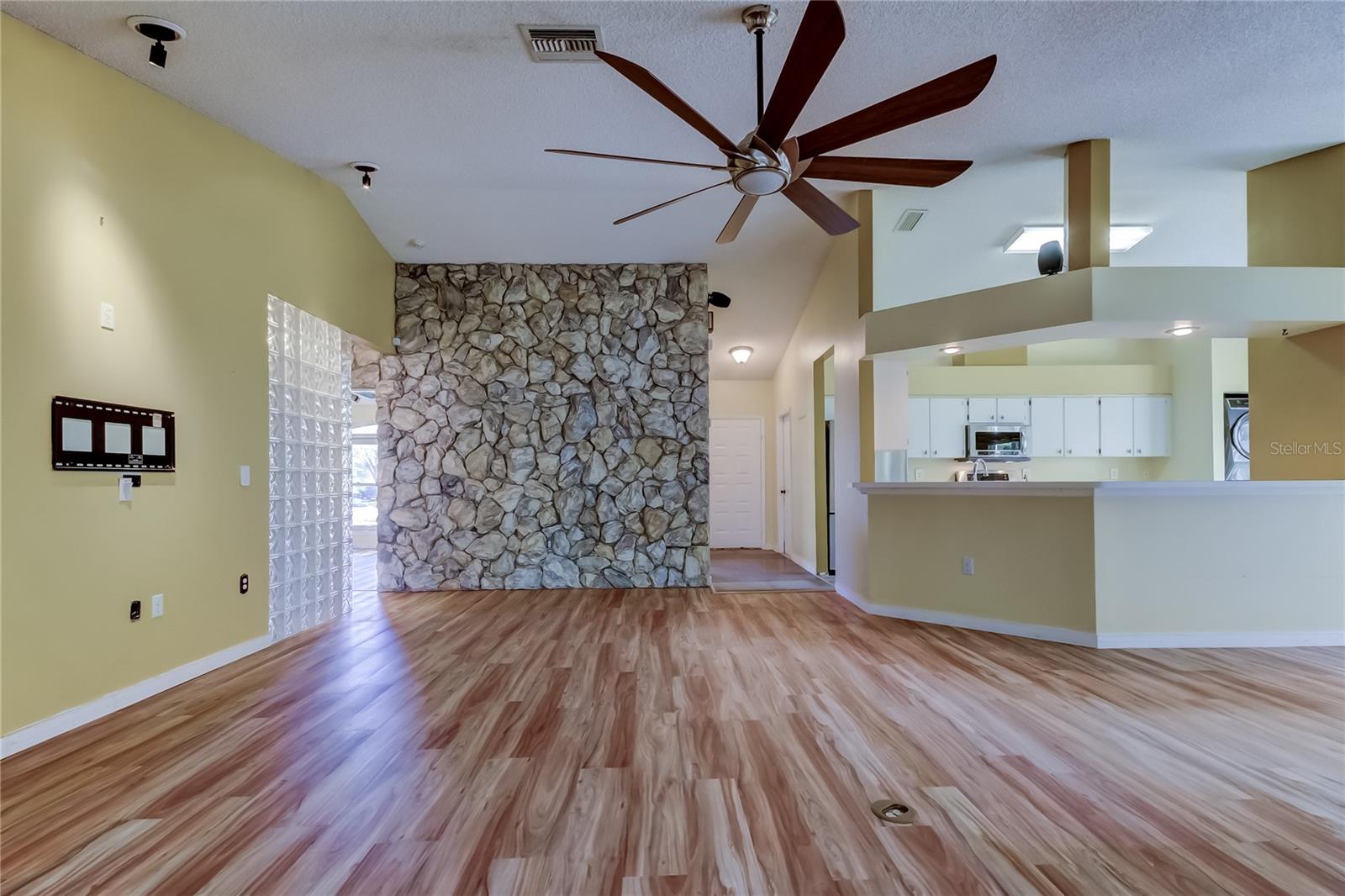 1795 BAYHILL DR, OLDSMAR, FL, 34677