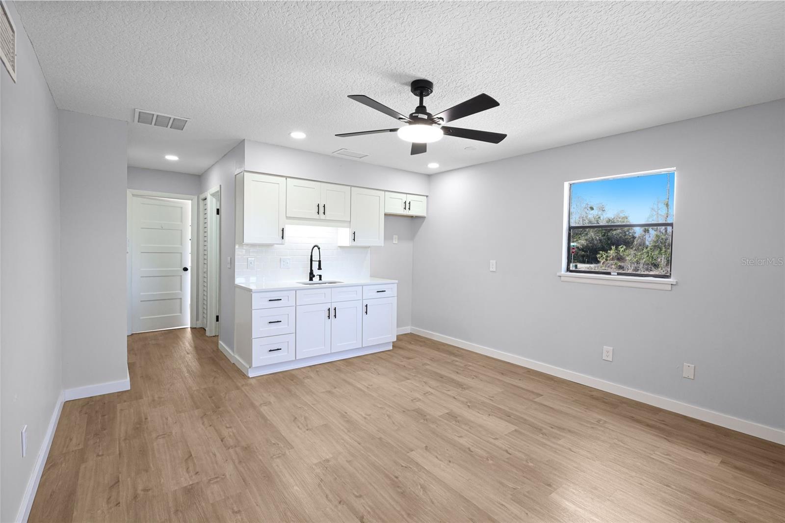 2713 CALL AVE, ORANGE CITY, FL, 32763