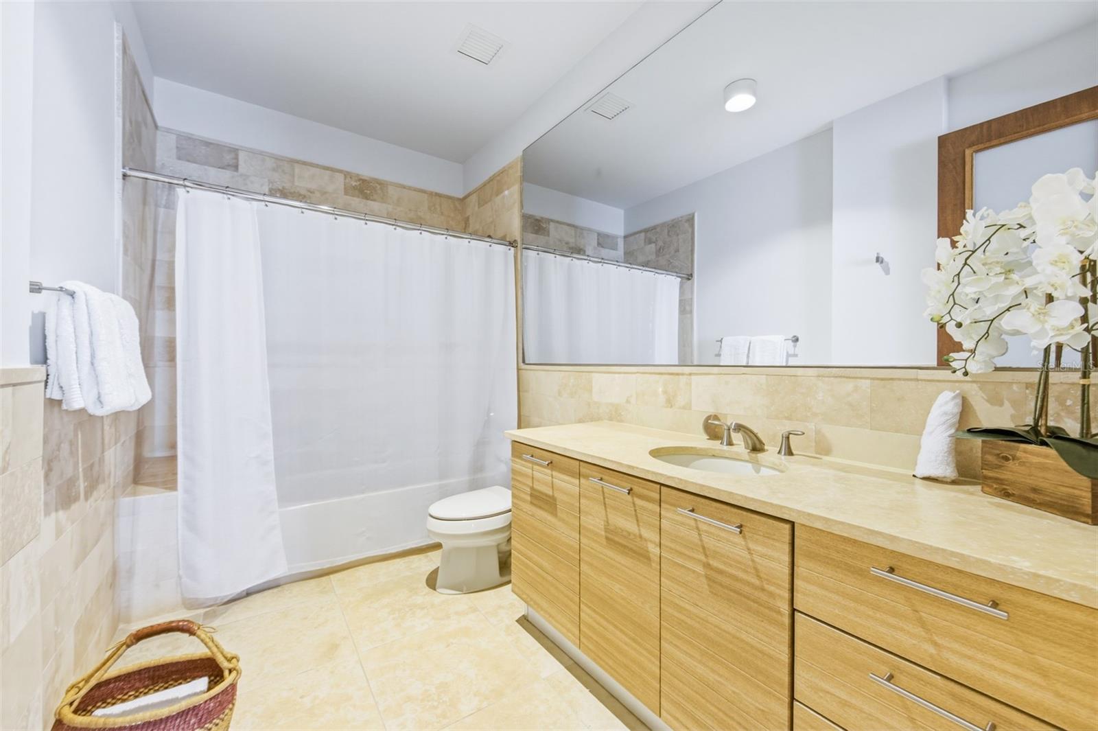 PR9119314 Property Photo