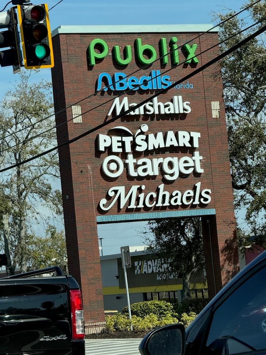 TB8476682 Property Photo