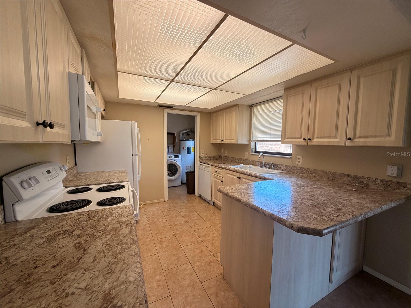 2527 SABAL PALM DR, EDGEWATER, FL, 32141